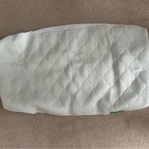 Newton Waterproof Mattress Cover